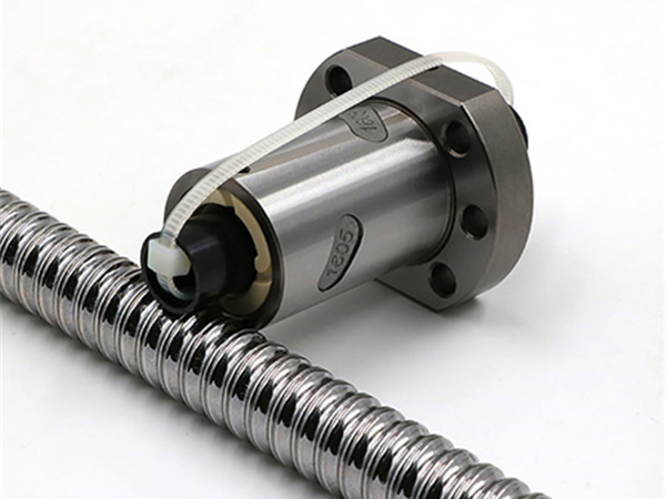 How to make high-precision screw improve production efficiency